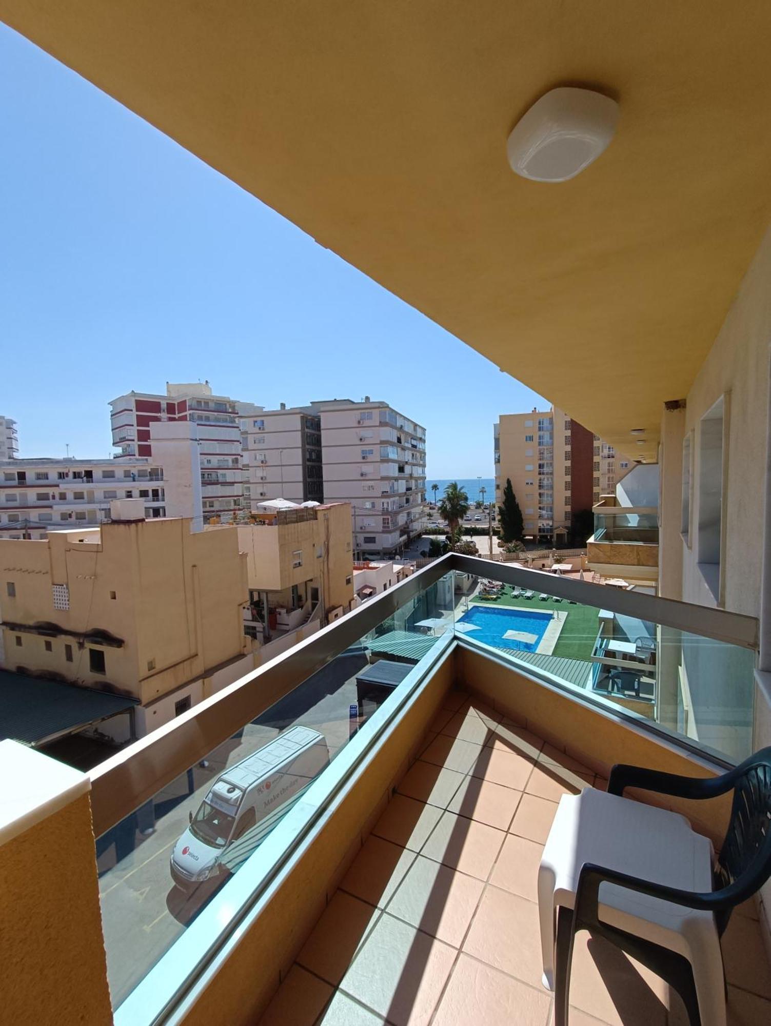 Apartamentos Proamar Torre Del Mar Extérieur photo
